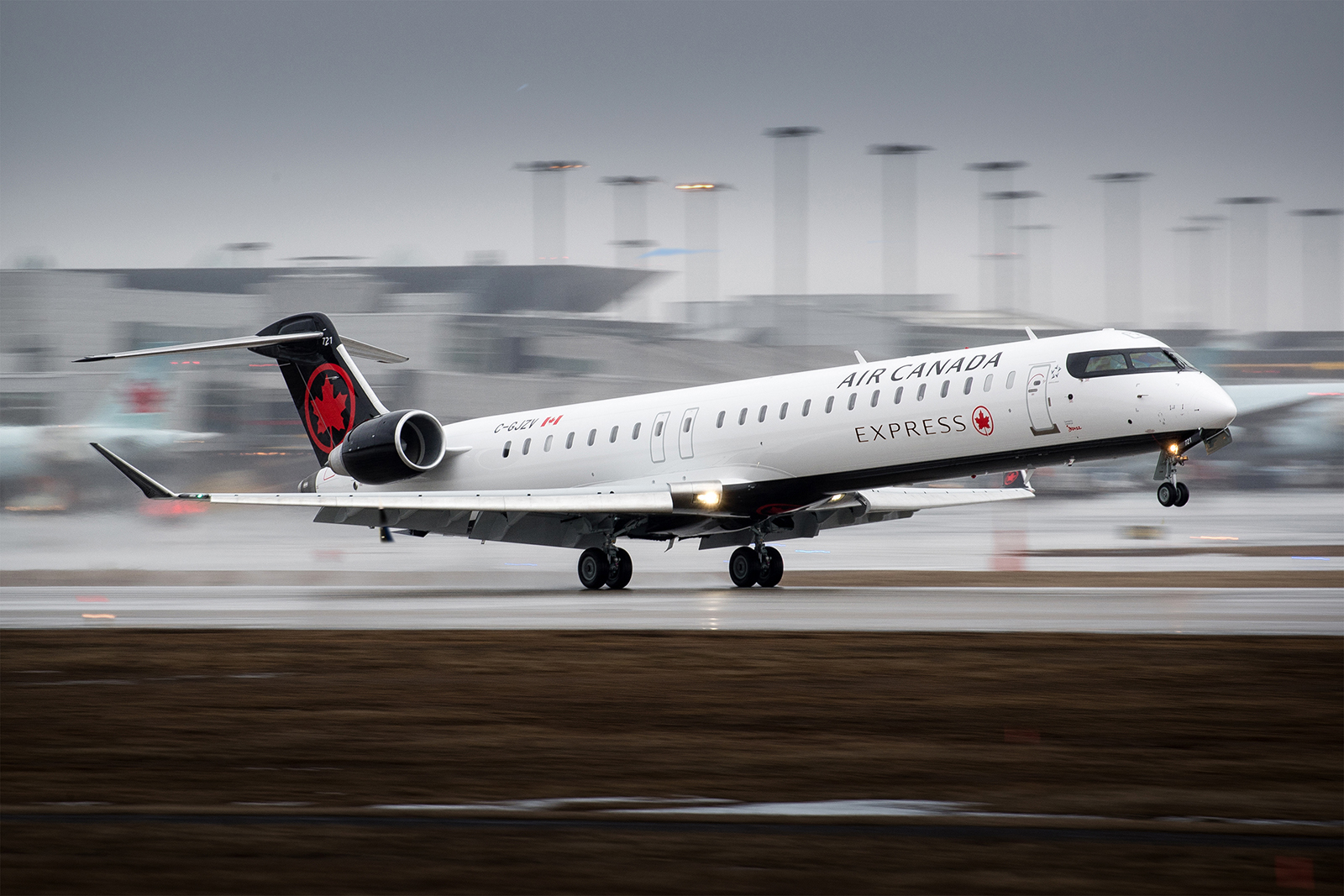 Chorus Aviation adquiere otros nueve Bombardier CRJ900