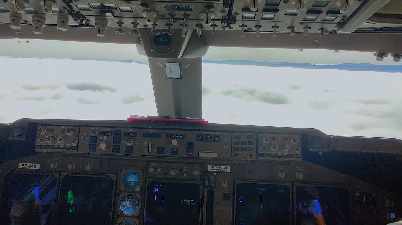 Cockpitview Aterrizaje Por Instrumentos En Un Boeing 747 Cockpitview Aterrizaje Por Instrumentos En Un Boeing 747